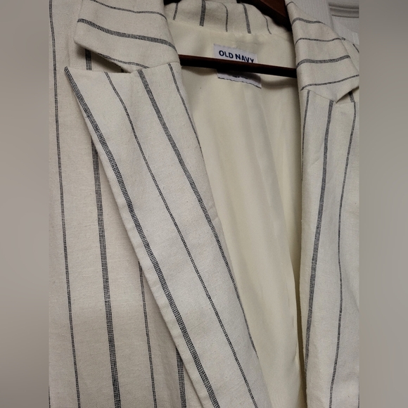 Oversized Linen Blend Double Breasted Blazer. Size 2x - Picture 7 of 9